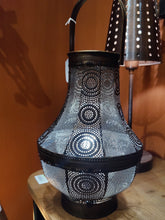 Afbeelding in Gallery-weergave laden, Tafellamp Zelie H28
