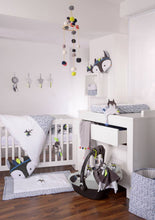 Afbeelding in Gallery-weergave laden, Kikadu Sierkussen Vos - Voor babykamer
